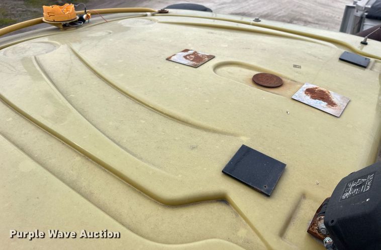 image for item LD9950 RoGator 1286C applicator