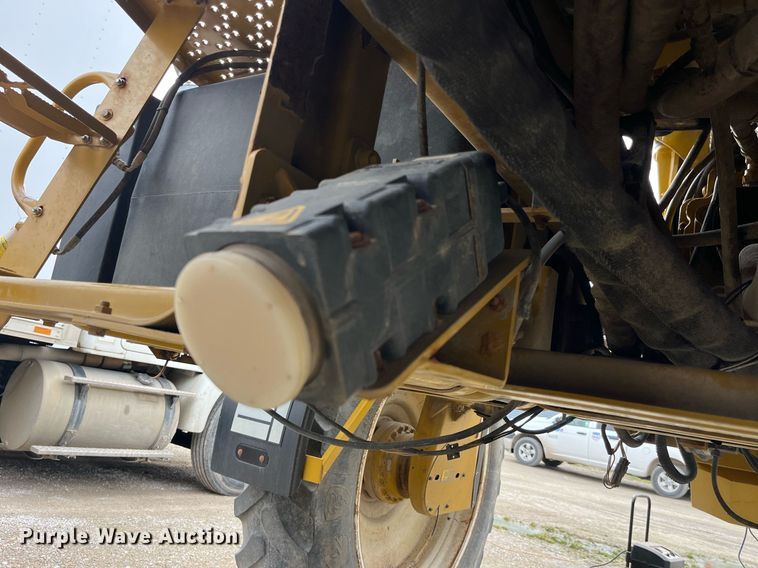 image for item LD9950 RoGator 1286C applicator