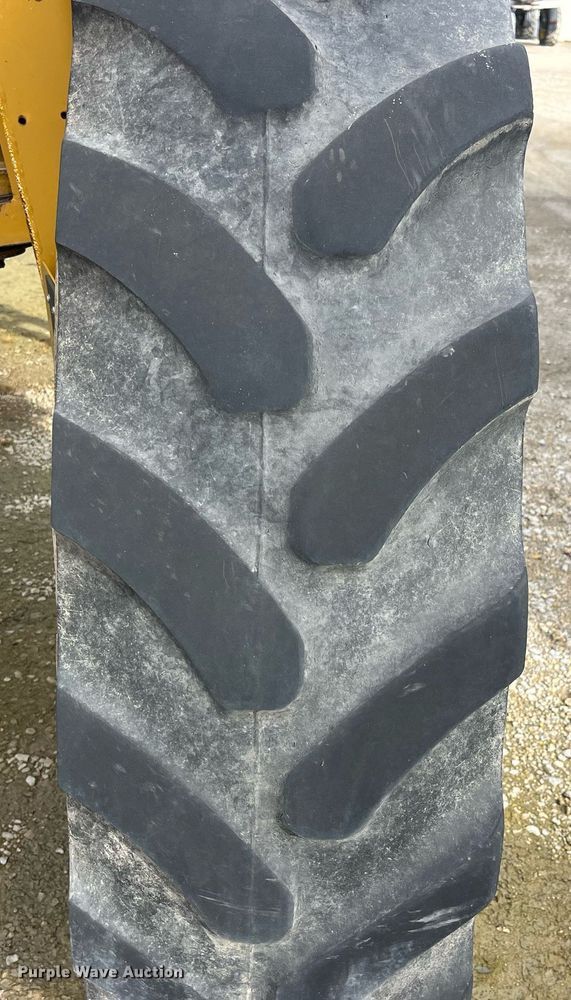 image for item LD9950 RoGator 1286C applicator