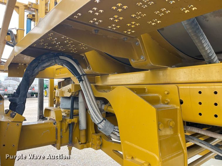 image for item LD9951 RoGator SSc 1084 sprayer