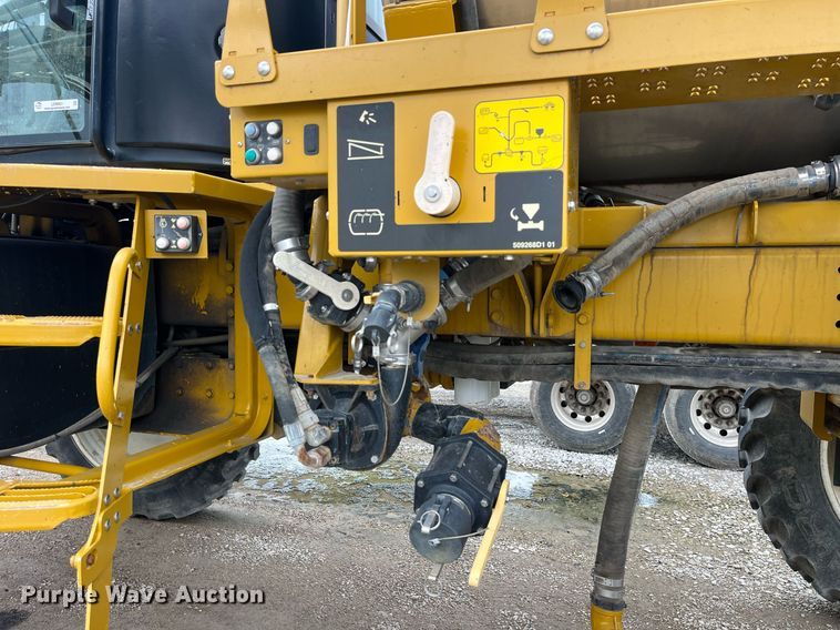 image for item LD9951 RoGator SSc 1084 sprayer