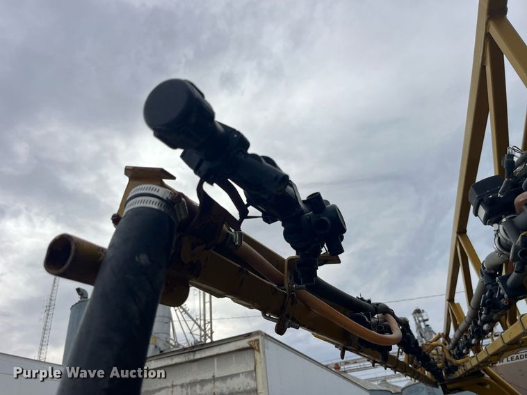 image for item LD9951 RoGator SSc 1084 sprayer