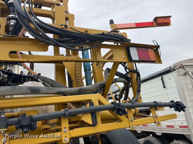 image for item LD9951 RoGator SSc 1084 sprayer