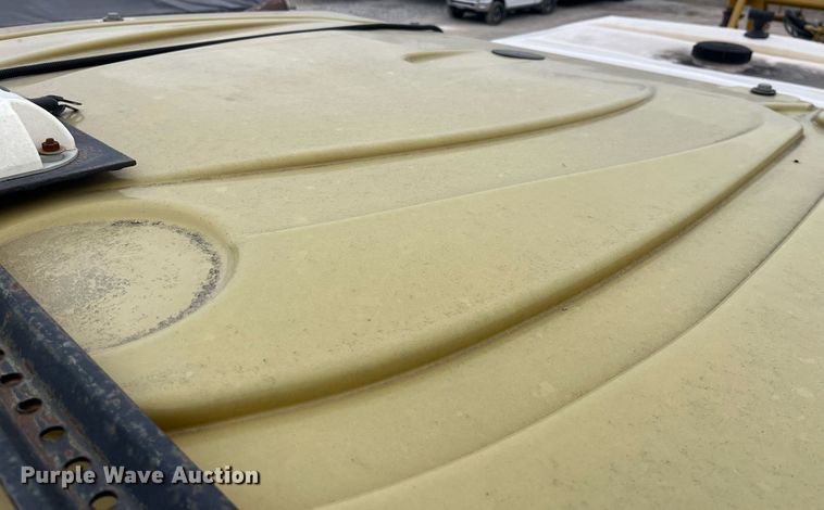 image for item LD9951 RoGator SSc 1084 sprayer