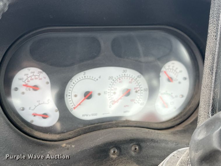 image for item LD9951 RoGator SSc 1084 sprayer