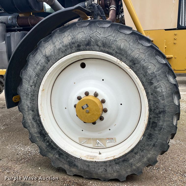 image for item LD9951 RoGator SSc 1084 sprayer