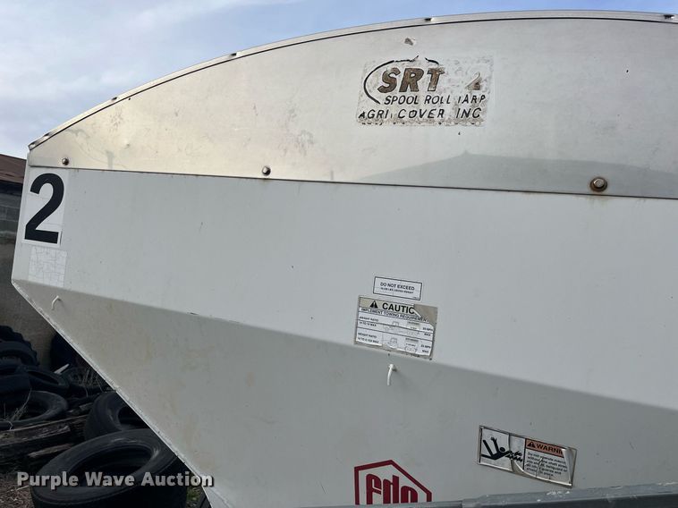 image for item LD9955 Willmar  Super 600 Narrow Track spreader