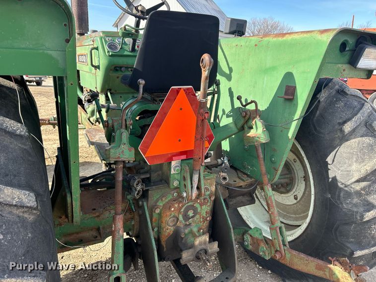 image for item MO9173 1962 Oliver 1800 tractor