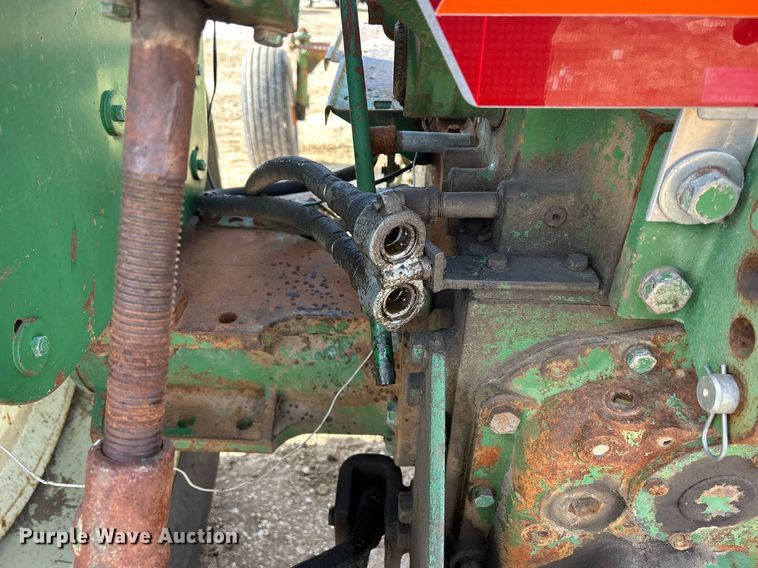 image for item MO9173 1962 Oliver 1800 tractor