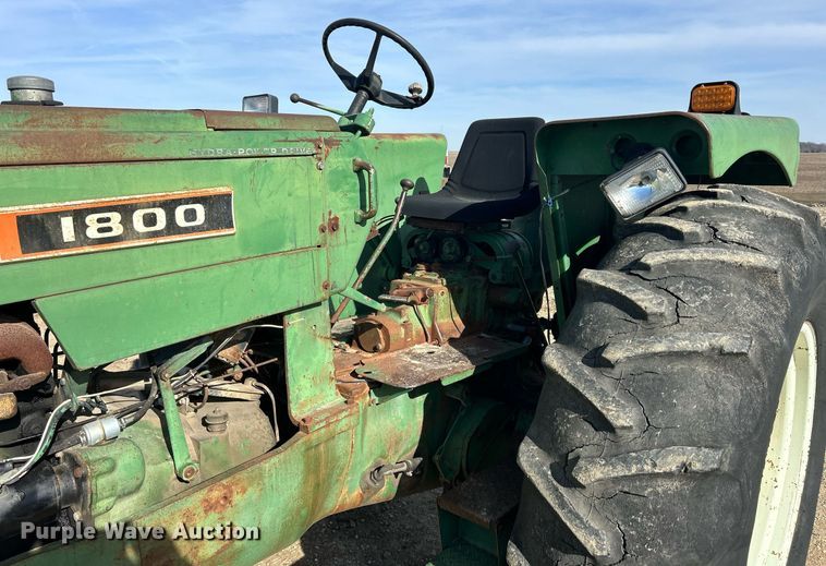 image for item MO9173 1962 Oliver 1800 tractor