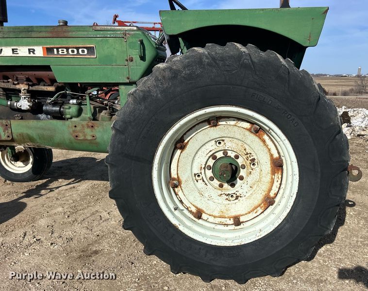 image for item MO9173 1962 Oliver 1800 tractor