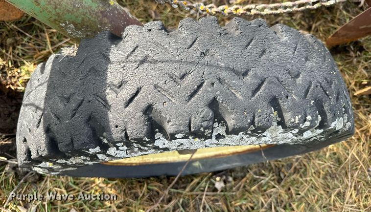 image for item NF9270 John Deere double off-set disk