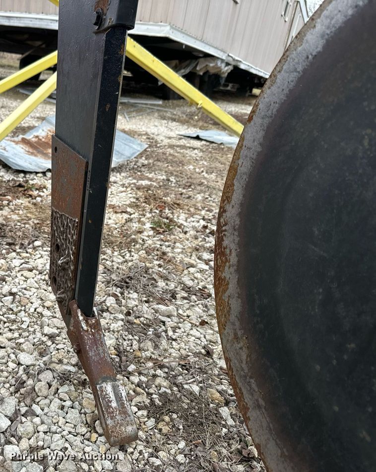 image for item NF9276 Unverferth Zone Builder 110 in-line ripper