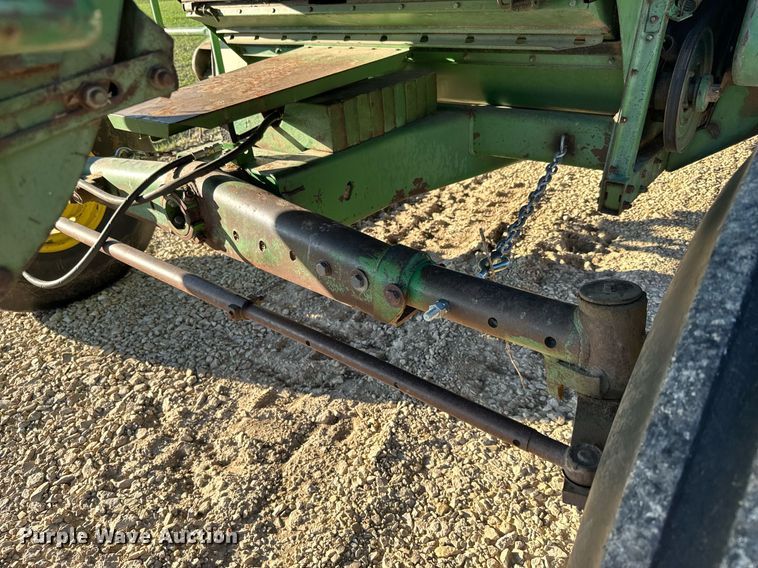 image for item NF9303 John Deere 7700 combine