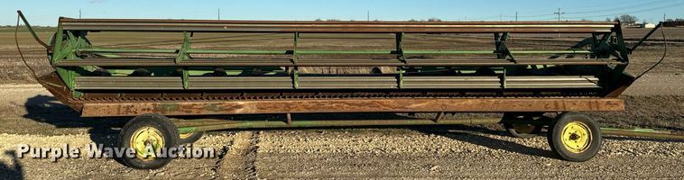 image for item NF9303 John Deere 7700 combine