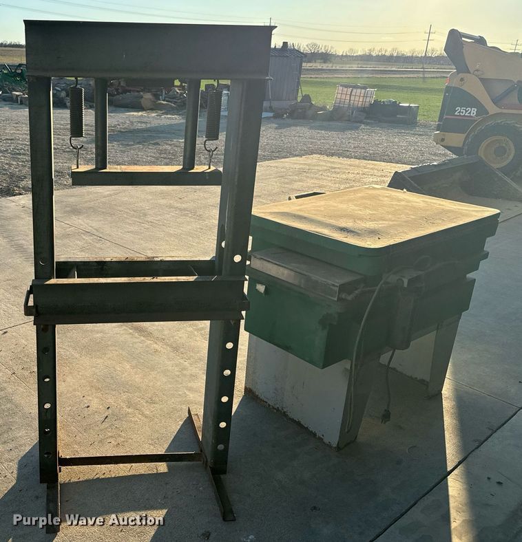 image for item NF9304 Parts washer and press