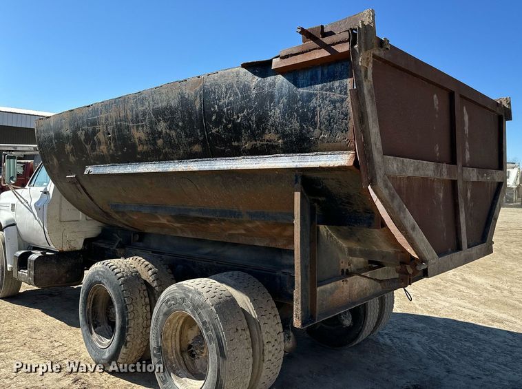 image for item NF9305 1978 Chevrolet  C60 dump truck
