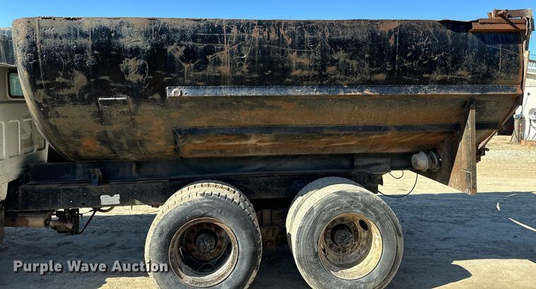 image for item NF9305 1978 Chevrolet  C60 dump truck