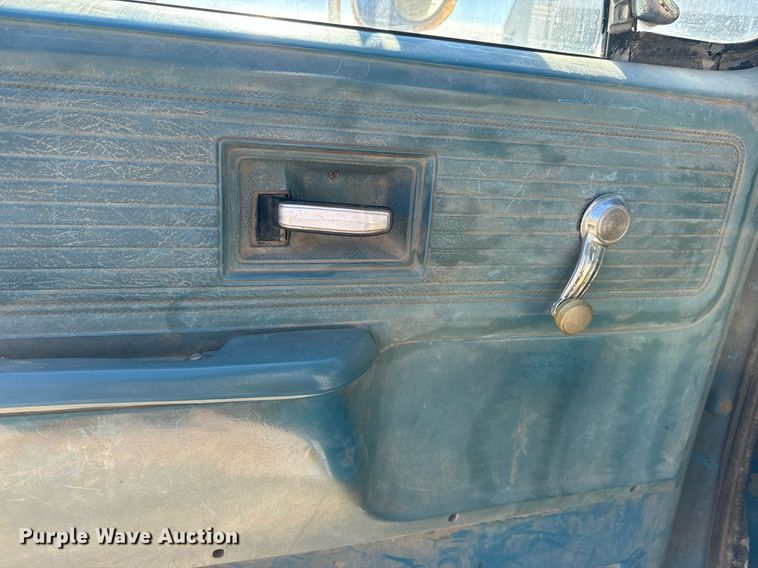 image for item NF9305 1978 Chevrolet  C60 dump truck