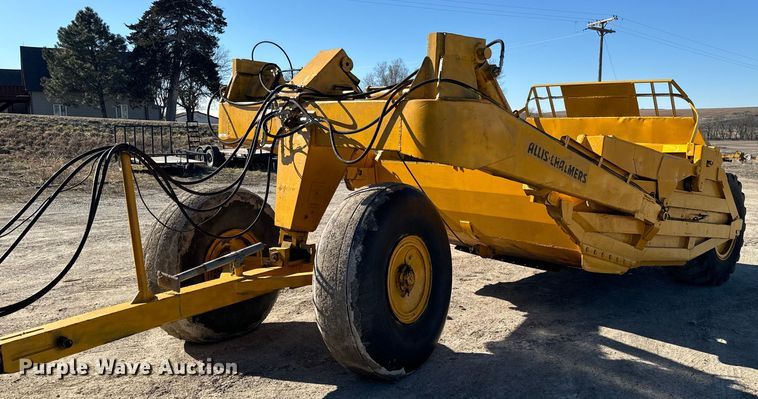 image for item NF9307 Allis Chalmers AC108 scraper