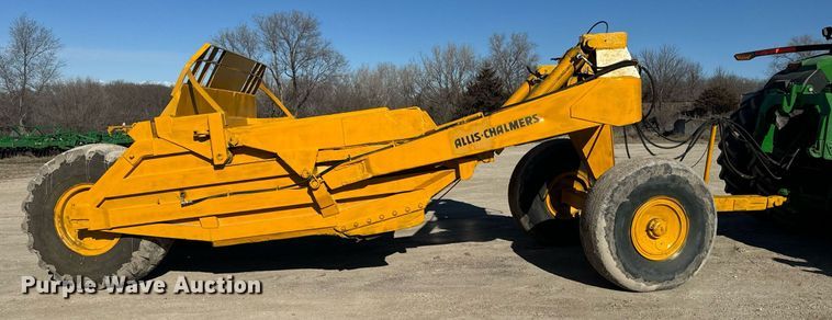 image for item NF9307 Allis Chalmers AC108 scraper