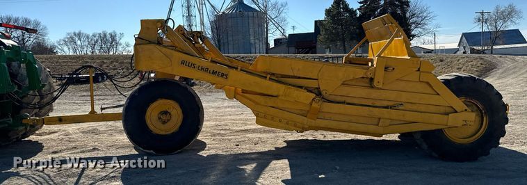 image for item NF9307 Allis Chalmers AC108 scraper