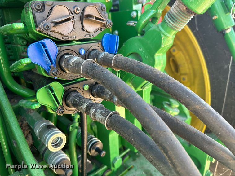 image for item NF9307 Allis Chalmers AC108 scraper