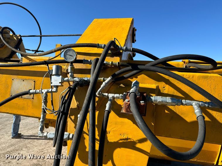 image for item NF9307 Allis Chalmers AC108 scraper