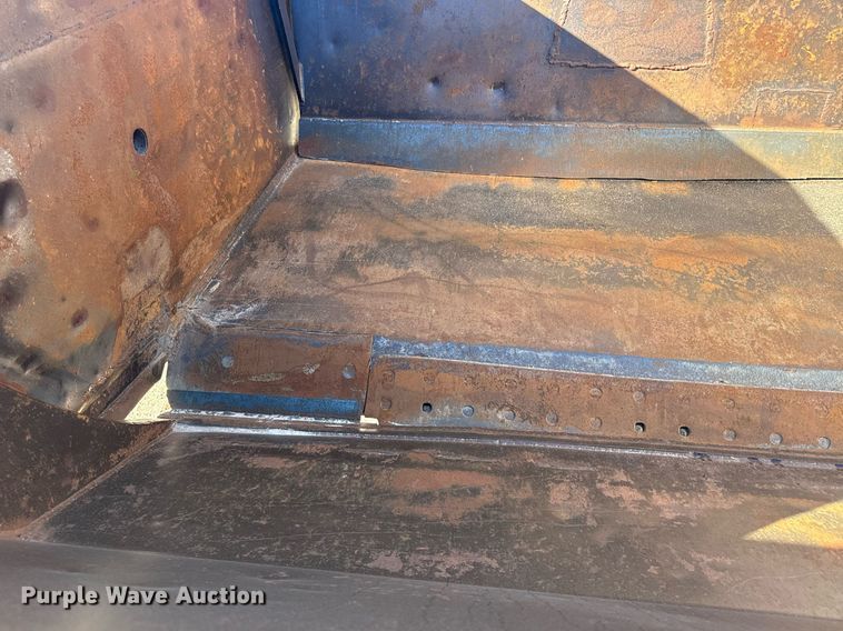 image for item NF9307 Allis Chalmers AC108 scraper