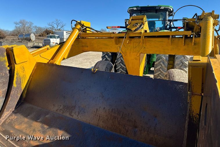 image for item NF9307 Allis Chalmers AC108 scraper