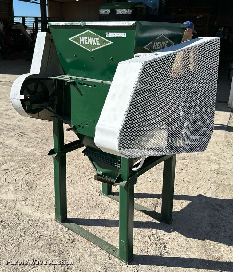 image for item NF9308 Henke roller mill