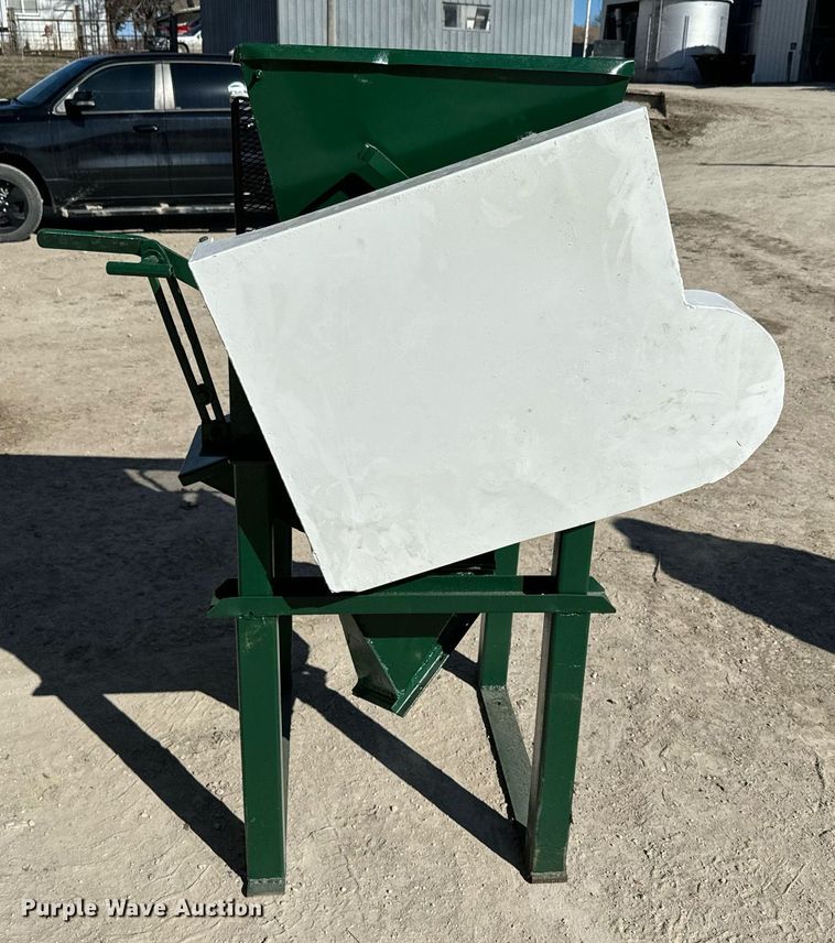 image for item NF9308 Henke roller mill