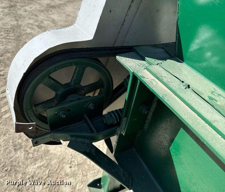 image for item NF9308 Henke roller mill