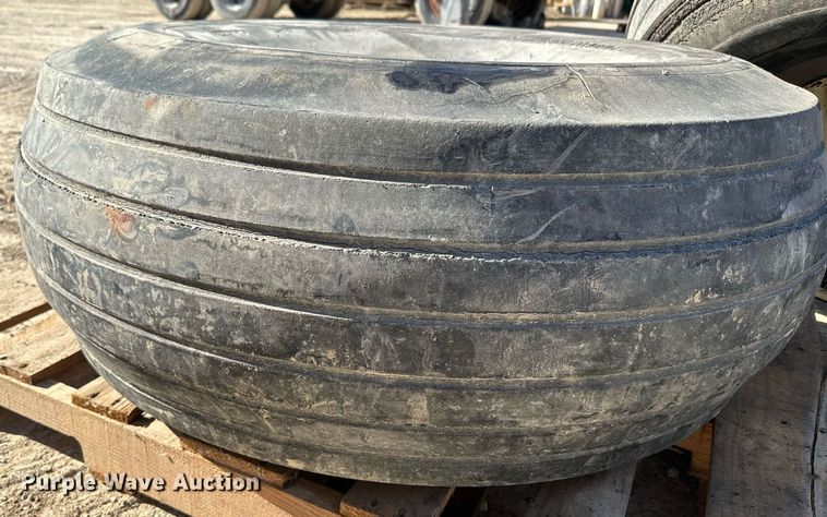 image for item NF9309 (3) 16.5-16.1SL implement tires