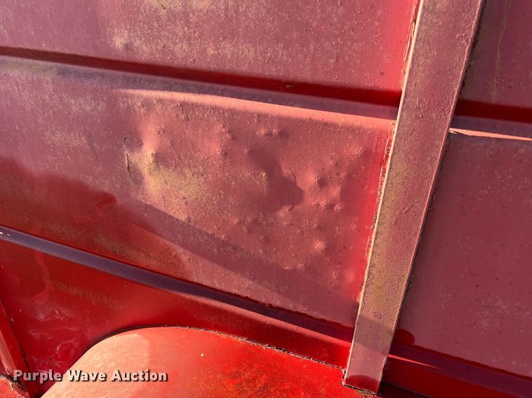 image for item NI9052 1999 Wilhite & Company livestock trailer