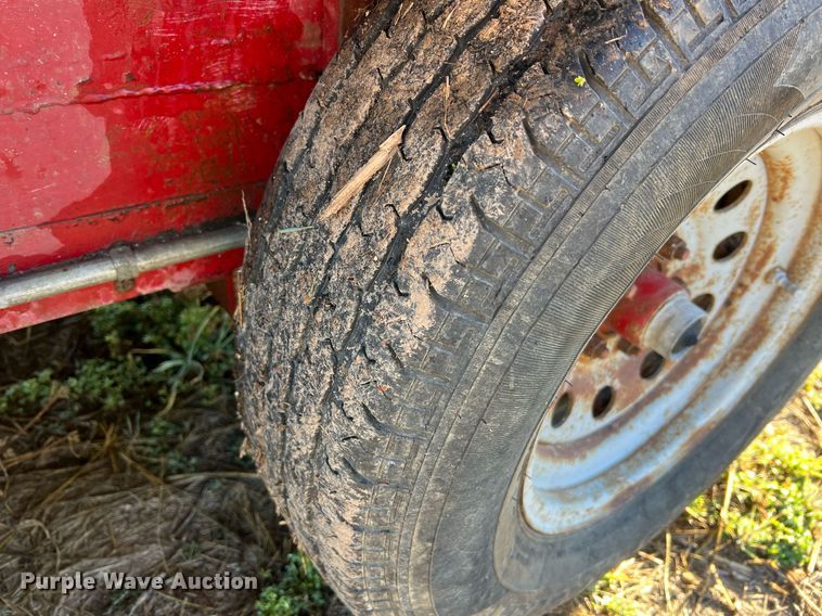 image for item NI9052 1999 Wilhite & Company livestock trailer