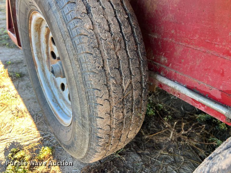 image for item NI9052 1999 Wilhite & Company livestock trailer