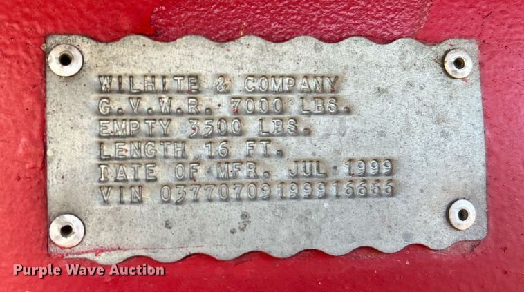 image for item NI9052 1999 Wilhite & Company livestock trailer