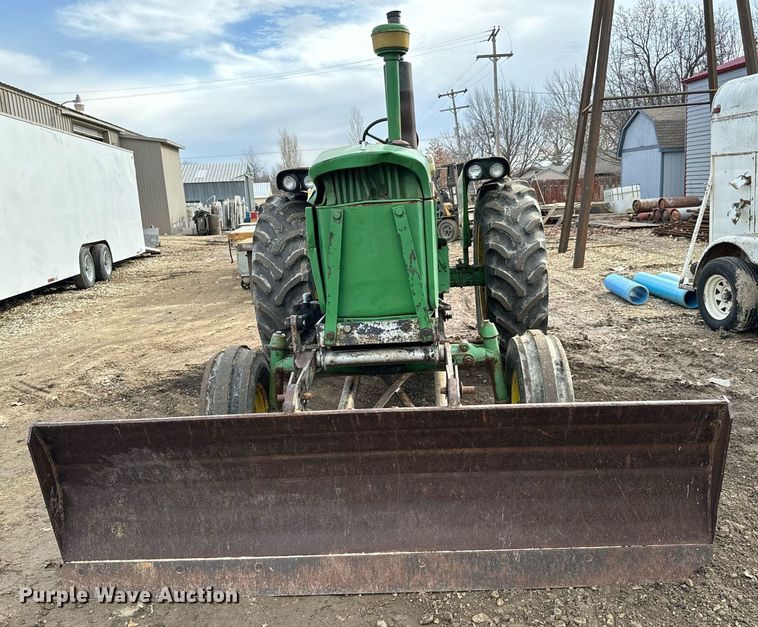 image for item NI9758 1966 John Deere 3020 tractor