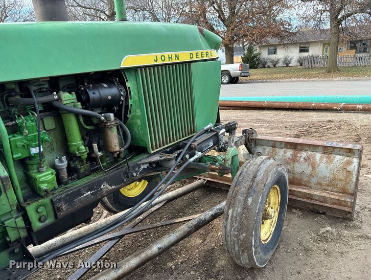 image for item NI9758 1966 John Deere 3020 tractor