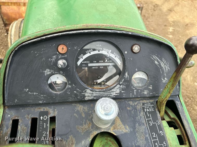 image for item NI9758 1966 John Deere 3020 tractor