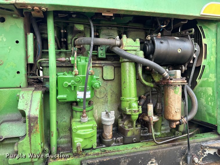 image for item NI9758 1966 John Deere 3020 tractor