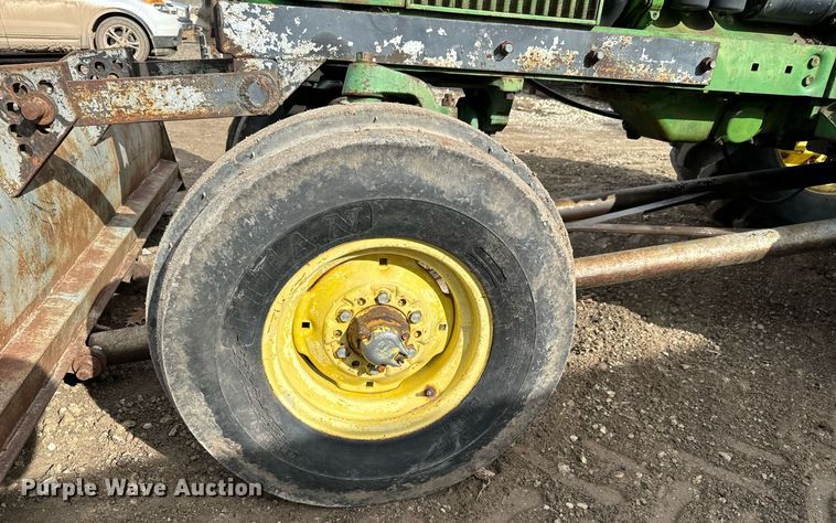 image for item NI9758 1966 John Deere 3020 tractor