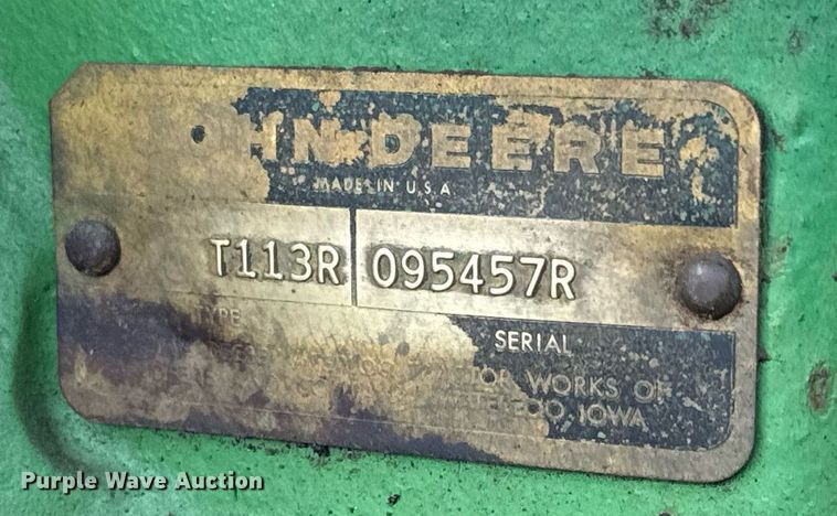 image for item NI9758 1966 John Deere 3020 tractor