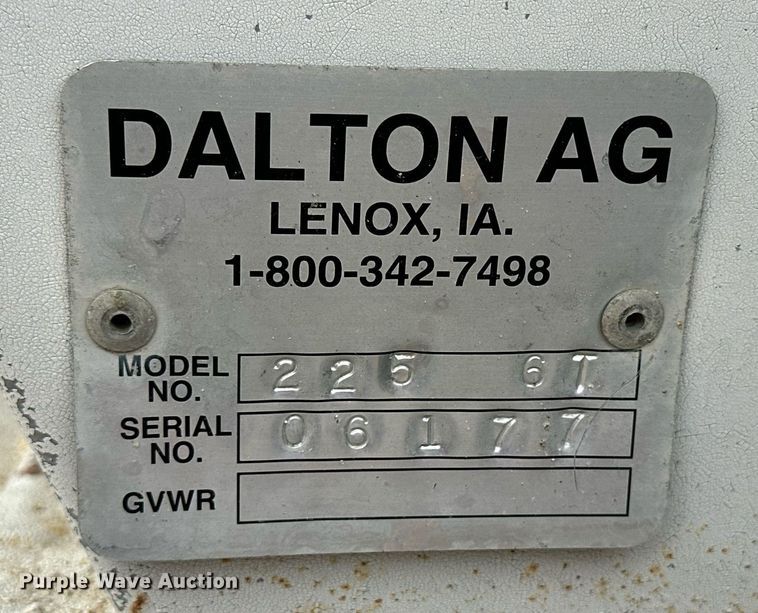 image for item NJ9285 Dalton 225 spreader