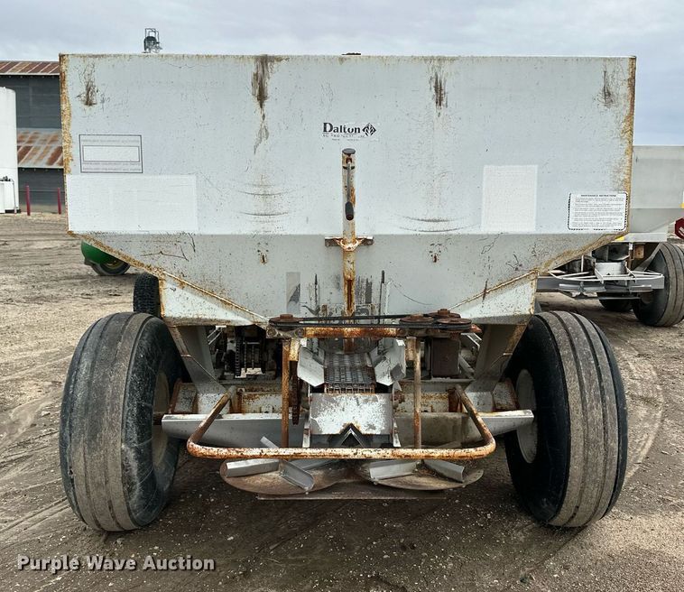 image for item NJ9286 Dalton 225 spreader