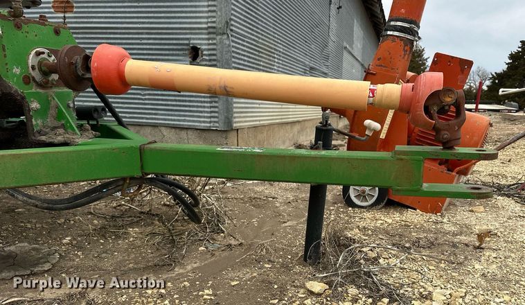 image for item NJ9287 Handlair 555 pneumatic grain conveyor