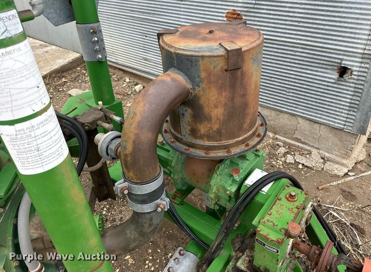 image for item NJ9287 Handlair 555 pneumatic grain conveyor