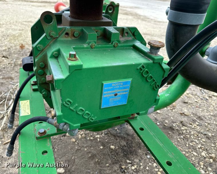 image for item NJ9287 Handlair 555 pneumatic grain conveyor