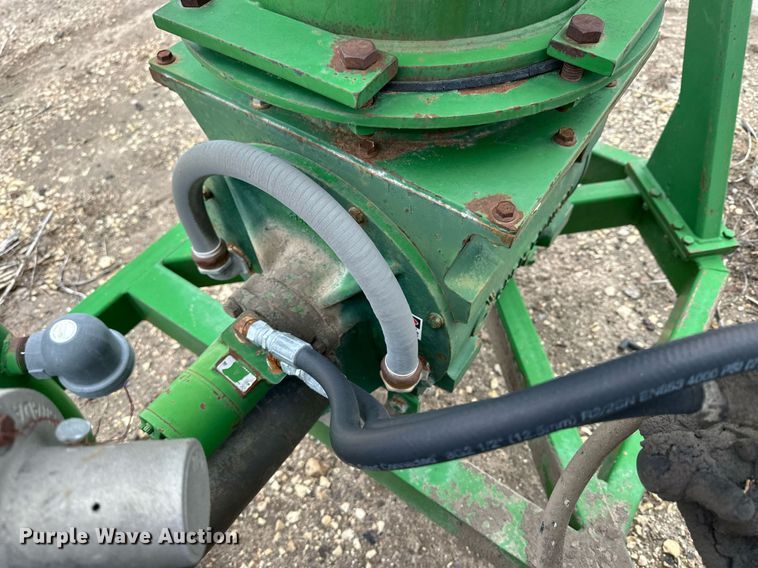 image for item NJ9287 Handlair 555 pneumatic grain conveyor